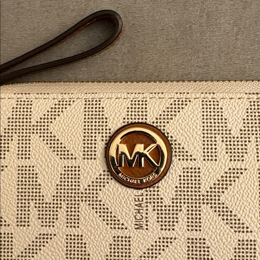 Michael Kors Cream and Brown MK Logo Zip Wristlet - Picture 2 of 3
